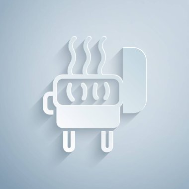 Kağıt kesiği Izgara ikonu gri arka planda izole edildi. Barbekü ızgara partisi. Kağıt sanatı tarzı. Vektör