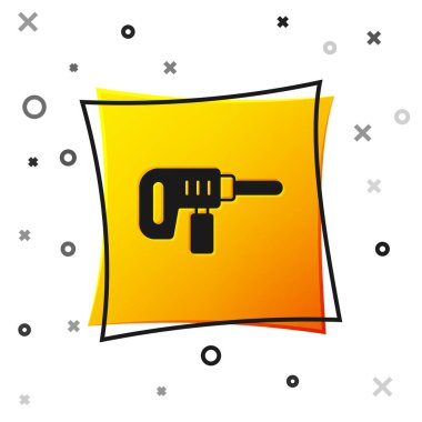 Siyah elektrikli matkap simgesi beyaz arkaplanda izole edildi. Tamir aleti. Sarı kare düğme. Vektör