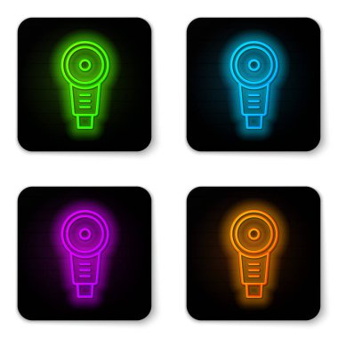 Parlayan neon çizgisi açılı öğütücü simgesi beyaz arkaplanda izole edildi. Siyah kare düğme. Vektör