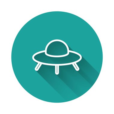 Beyaz çizgi UFO uçan uzay gemisi simgesi uzun gölge arkaplan izole. Uçan daire. Uzaylı uzay gemisi. Gelecekteki bilinmeyen uçan nesne. Yeşil daire düğmesi. Vektör