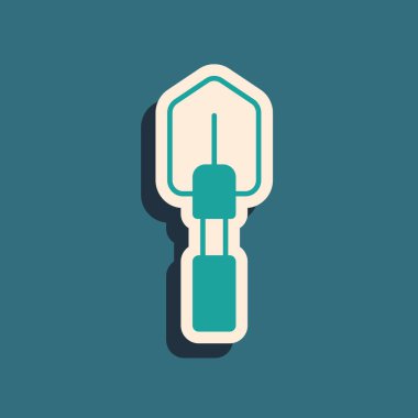 Yeşil Kürek simgesi yeşil arkaplanda izole edildi. Bahçe aletleri. Bahçecilik, tarım, çiftçilik aleti. Uzun gölge tarzı. Vektör