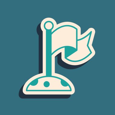 Yeşil Ay ve yeşil arka planda izole edilmiş bayrak simgesi. Uzun gölge tarzı. Vektör