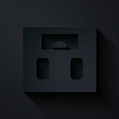 Kağıt kesiği Banyo Ölçeği simgesi siyah arka planda izole edilmiş. Ağırlık ölçme ekipmanı. Ağırlık ölçeği spor konsepti. Kağıt sanatı tarzı. Vektör.