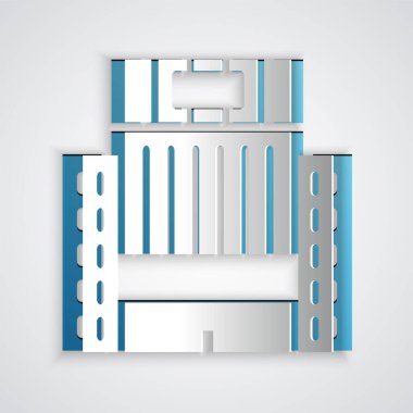 Kağıt kesiği Ukrayna Oteli bina simgesi gri arka planda izole edilmiş. Kağıt sanatı tarzı. Vektör.