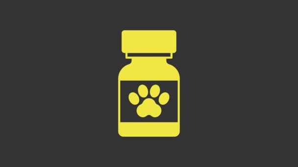 Желтая бутылка лекарства и таблетки иконка изолированы на сером фоне. Контейнер с таблетками. Рецепт лекарства для животных. Видеографическая анимация 4K — стоковое видео