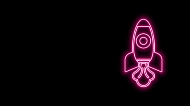 Glowing neon line Rocket ship icon isolated on black background. Space travel. 4K Video motion graphic animation — Stock Video