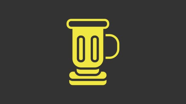 Icono de copa medieval amarilla aislado sobre fondo gris. Animación gráfica de vídeo 4K — Vídeos de Stock