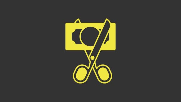 Yellow Scissors cut money icon isoliert auf grauem Hintergrund. Preis-, Kostensenkungs- oder Preissenkungssymbolkonzept. 4K Video Motion Grafik Animation — Stockvideo