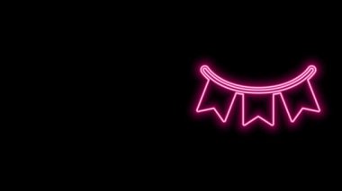 Siyah arkaplanda bayrak simgesi olan parlak neon çizgili karnaval çelengi. Doğum günü kutlaması için parti flamaları, festival dekorasyonu. 4K Video hareketli grafik canlandırması