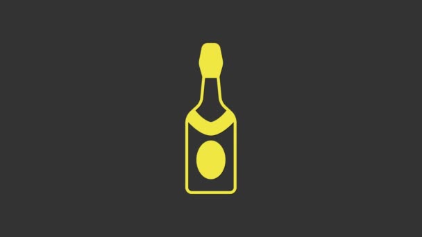 Gele Champagne fles pictogram geïsoleerd op grijze achtergrond. 4K Video motion grafische animatie — Stockvideo