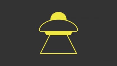 Sarı UFO uçan uzay gemisi simgesi gri arkaplanda izole edildi. Uçan daire. Uzaylı uzay gemisi. Gelecekteki bilinmeyen uçan nesne. 4K Video hareketli grafik canlandırması