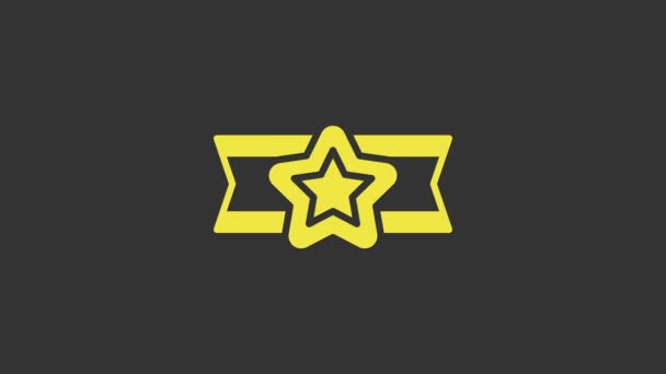 Gul stjärna amerikansk militär ikon isolerad på grå bakgrund. Militärbrickor. Arméfläckar. 4K Video motion grafisk animation — Stockvideo