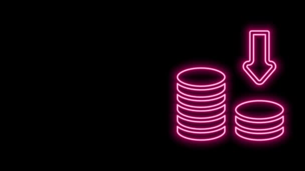 Gloeiende neon lijn Dollar rate daling pictogram geïsoleerd op zwarte achtergrond. Kostenverlaging. Geld symbool met pijl naar beneden. Het aantal verloren zaken neemt af. 4K Video motion grafische animatie — Stockvideo