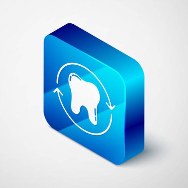Isometric Diş beyazlatma konsepti simgesi gri arkaplanda izole edildi. Diş hekimliği kliniği ya da diş hekimliği merkezi için diş sembolü. Mavi kare düğme. Vektör
