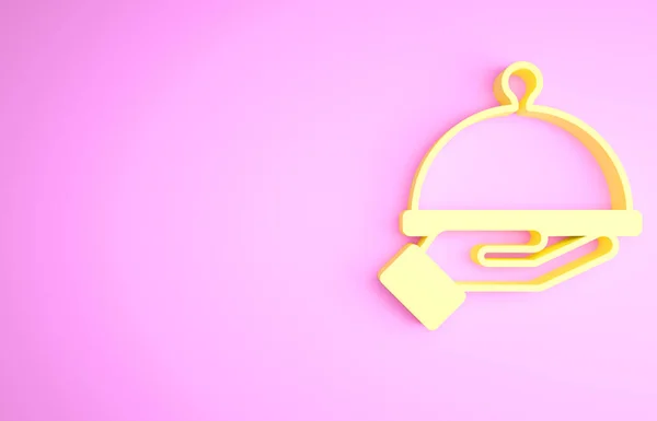 Geel Bedekt met een dienblad van voedsel pictogram geïsoleerd op roze achtergrond. Bord met deksel. Restaurant cloche met deksel. Minimalisme concept. 3d illustratie 3D renderen — Stockfoto