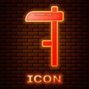 Parlayan neon Scythe simgesi tuğla duvar arka planında izole edilmiş. Vektör