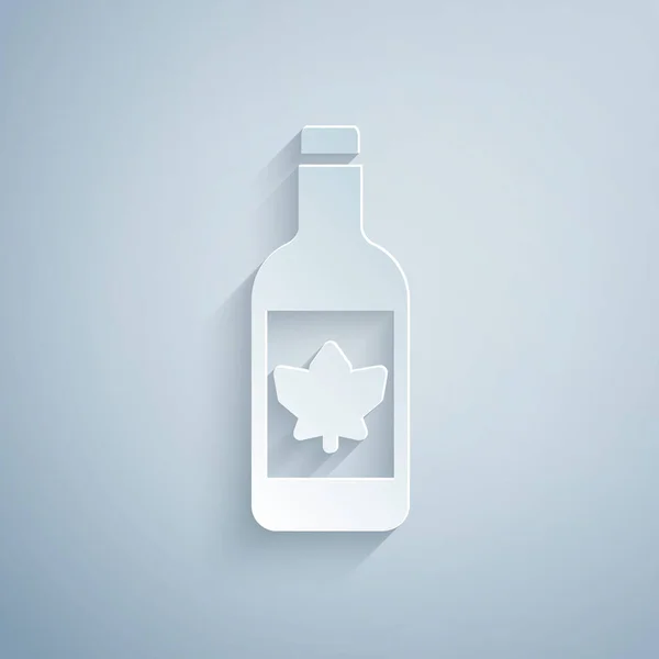 Papírový střih Ikona láhve piva izolované na šedém pozadí. Papírový styl. Vektor — Stockový vektor