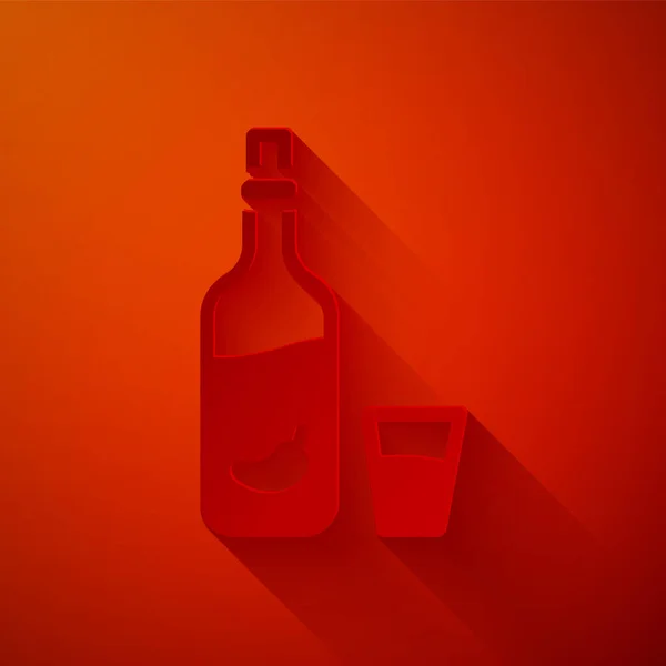 Vodka de papel cortado con pimienta y cristal icono aislado sobre fondo rojo. Alcohol nacional ucraniano. Estilo de arte de papel. Vector — Vector de stock