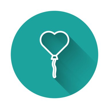 Kalp şeklinde beyaz çizgi balonlar, uzun gölge arkaplan ile izole edilmiş kurdele ikonu. Sevgililer Günü. Yeşil daire düğmesi. Vektör