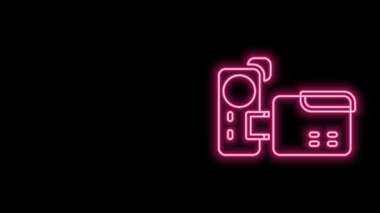 Parlayan neon hattı sinema kamerası simgesi siyah arkaplanda izole edildi. Video kamera. Film tabelası. Film projektörü. 4K Video hareketli grafik canlandırması