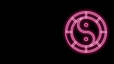 Parlak neon çizgisi Yin Yang siyah arkaplanda izole edilmiş uyum ve denge simgesi. 4K Video hareketli grafik canlandırması
