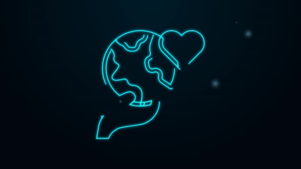 Línea de neón brillante Mano humana sosteniendo el icono del globo terráqueo aislado sobre fondo negro. Guarde el concepto de tierra. Animación gráfica de vídeo 4K — Vídeo de stock