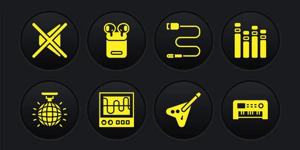 Set Disco ball, Music equalizer, Oscilloscope, Electric bass guitar, Audio jack, Air headphones in box, synthesizer and Speaker mute icon. Vector — Vettoriale Stock