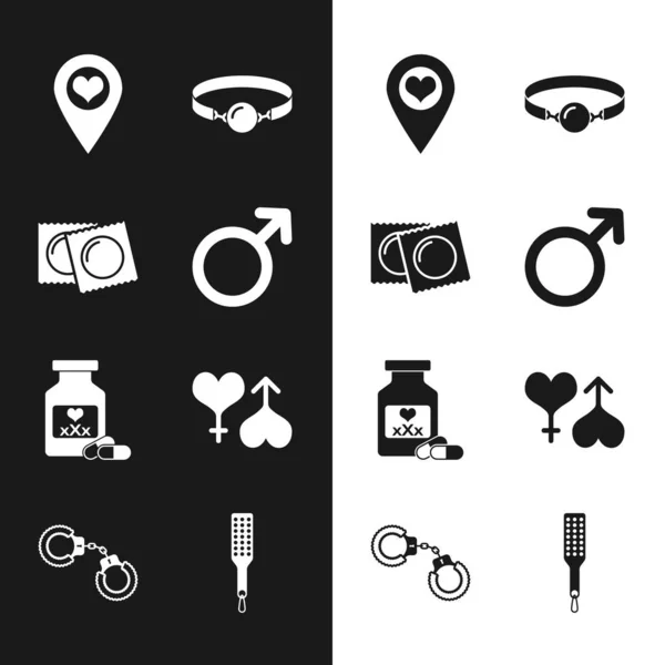 Set Man geslacht symbool, Condooms in pakket, Locatie met hart, Siliconen bal gag, Fles pillen voor potentie, en vrouwelijke, Spanking peddel en Sexy pluizig handboeien pictogram. Vector — Stockvector