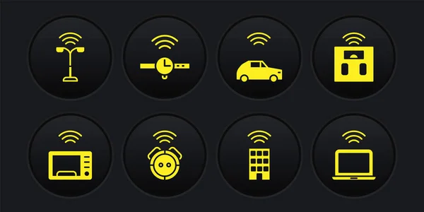 Ensemble Four à micro-ondes intelligent, balances de salle de bains, aspirateur robot, maison avec sans fil, système de voiture, Smartwatch, ordinateur portable sans fil et icône du lampadaire. Vecteur — Image vectorielle