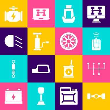 Chassis arabasını, vites kolunu uzaktan kumandalı araba anahtarını, koltuğu, hava pompasını, yüksek kirişi, motoru ve tekerlek simgesini kontrol et. Vektör