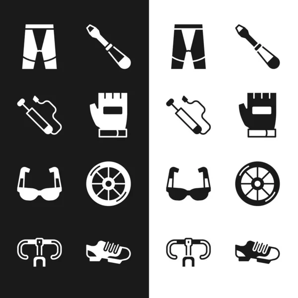 Set gants, pompe à air vélo, short de cyclisme, tournevis, lunettes de soleil de cyclisme sport, roue, chaussures et icône du guidon. Vecteur — Image vectorielle