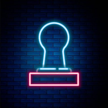 Parlayan neon hattı kahve karıştırıcı ikonu tuğla duvar arkasında izole edilmiş. Renkli taslak konsepti. Vektör