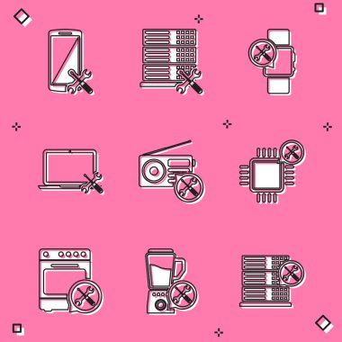 Akıllı Telefon servisini, Veritabanı sunucusunu, Smartwatch, Laptop, Radio, Processor, Oven ve Blender simgesini ayarla. Vektör