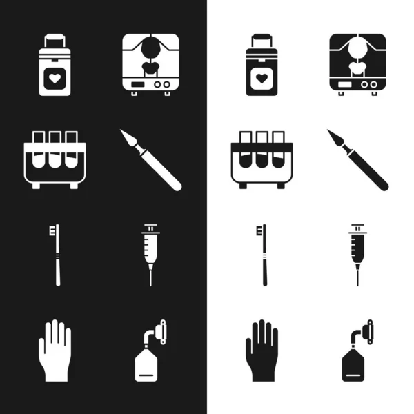 Set scalpel chirurgical médical, éprouvette et flacon, récipient pour organes, machine à rayons X, brosse à dents, seringue, masque à oxygène et icône de gants en caoutchouc. Vecteur — Image vectorielle