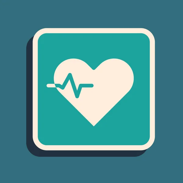 Green Heart rate icon isolated on green background. Heartbeat sign. Heart pulse icon. Cardiogram icon. Long shadow style. Vector — Stock Vector