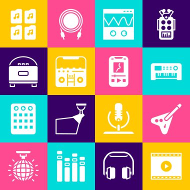 Set Online play video, Electric bass gitar, Music synthesizer, Oscilloscope, hoparlörlü Home stereo, Stereo, dosya belgesi ve oyuncu simgesi. Vektör