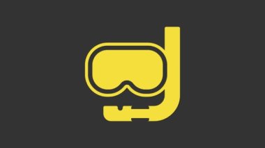 Sarı dalış maskesi ve şnorkel simgesi gri arkaplanda izole edilmiş. Olağanüstü bir spor. Su altı ekipmanları. 4K Video hareketli grafik canlandırması