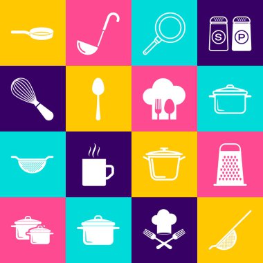 Mutfak süzgeci rendelenmiş tencere kızartma kaşığı çırpma ve çatal kaşık ikonlu şef şapkası hazırlayın. Vektör.