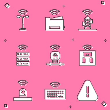 Smart Street Light yazıcı kablosuz anten sunucusu sensör banyoları güvenlik kamerası ve klavye simgesini ayarlayın. Vektör.