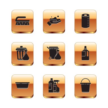 Temizlik için fırça, plastik leğen, şişe, çöp tenekesi ve çöp torbası, kağıt havlu rulosu, kova ve sabun ikonuyla el yıkama seti. Vektör