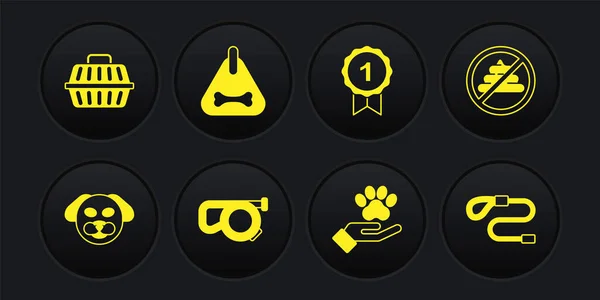 Set Dog, No shit, Retractable cord leash, Hands with animals footprint, award symbol, collar, and Pet carry case icon. Vector —  Vetores de Stock