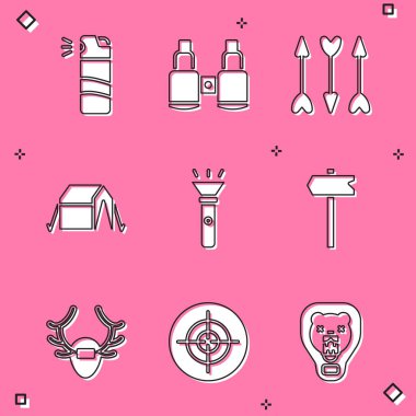 Biber gazı, dürbün, hippi okları, turist çadırı, el feneri, trafik ışığı, kalkanda geyik boynuzu ve hedef spor ikonu. Vektör