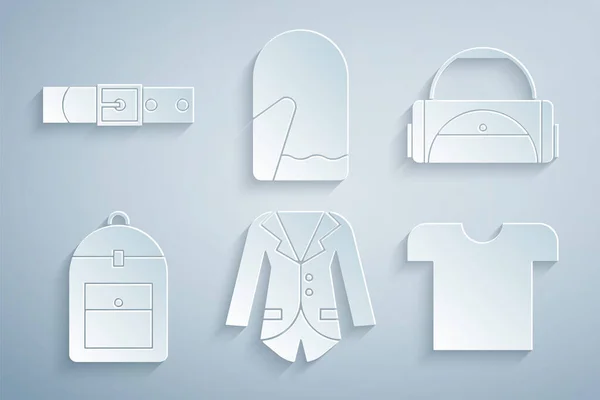 Set Blazer ou veste, sac de sport, sac à dos, T-shirt, mitaine de Noël et icône de ceinture en cuir. Vecteur — Image vectorielle