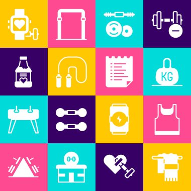 Havluyu askıya al, kolsuz tişört, ağırlık, halat, atlama ipi, vitaminler, kalp ve spor eğitim programı ikonu olan akıllı saat. Vektör