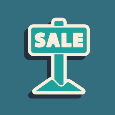 Yeşil arka planda izole edilmiş metin satışı simgesi olan yeşil asma işareti. Mesaj indirimli tabela. Uzun gölge tarzı. Vektör