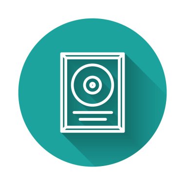 Çerçeve simgesinde uzun gölgeli beyaz çizgi CD ödülü. Modern tören. En çok satan. Müzik kupası. Yeşil daire düğmesi. Vektör