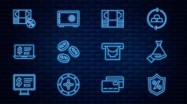 Hat kredisini belirle, elinde para, kağıt para yığını dolar, dizüstü bilgisayar, ATM ve kasa ikonu. Vektör