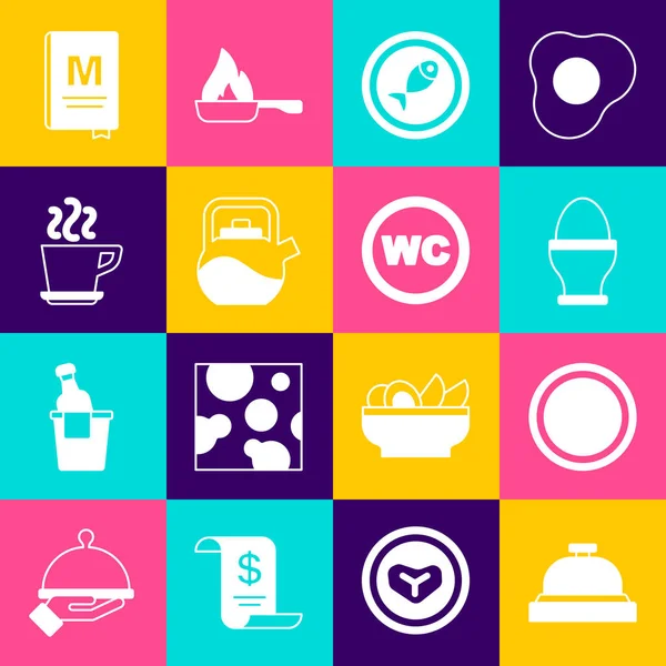 Conjunto de campana de servicio del hotel, plato, huevo de pollo en el soporte, plato de pescado servido, hervidor de agua con mango, taza de café, menú de cafetería del restaurante e icono del inodoro. Vector — Vector de stock