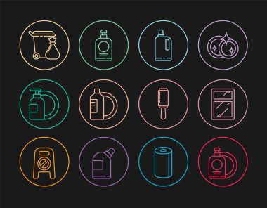 Pencereler için bulaşık deterjanı, çöp tenekesi çöp poşeti, yapışkan silindir ve el dezenfektanı için tabak temizleme servisi ayarlayın. Vektör.