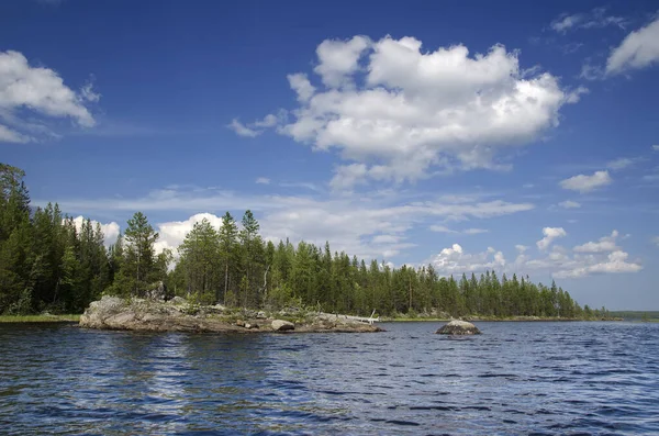 Wild Forest Rocks Karelia Shores Upper Pulongskoye Lake — Stock Photo, Image